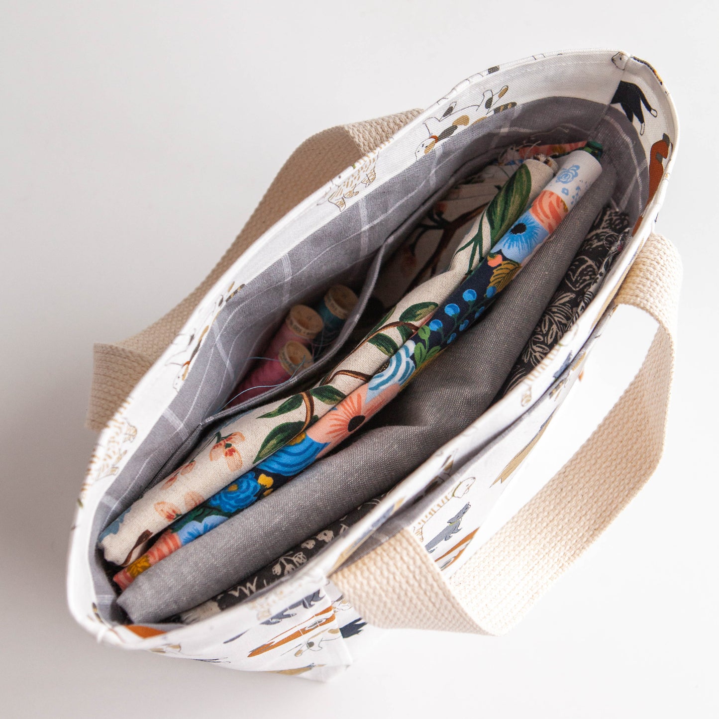Organizer Bag with 6 Interior and 2 Exterior pockets / PDF Sewing Pattern