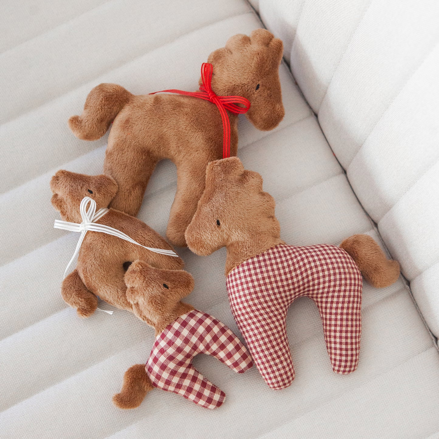 Horse Toy / PDF Pattern and Sewing Tutorial