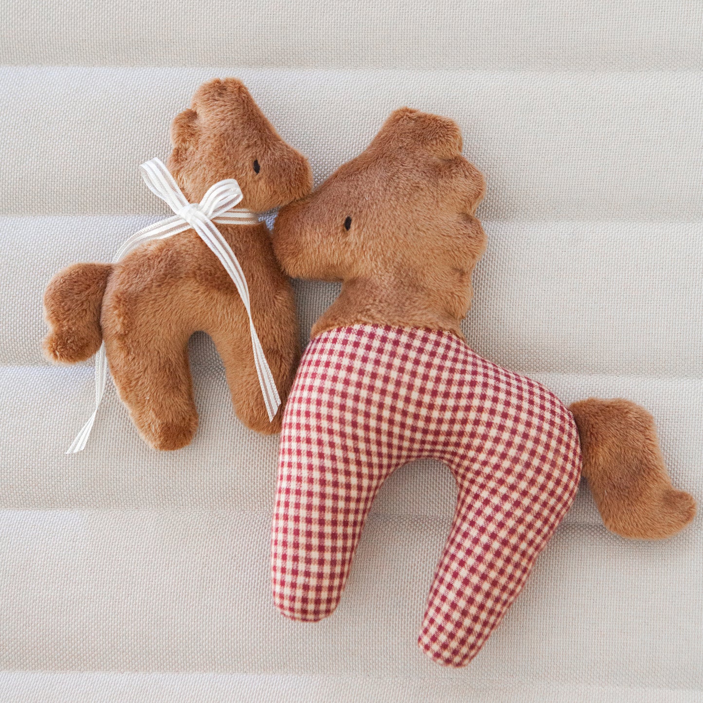 Horse Toy / PDF Pattern and Sewing Tutorial