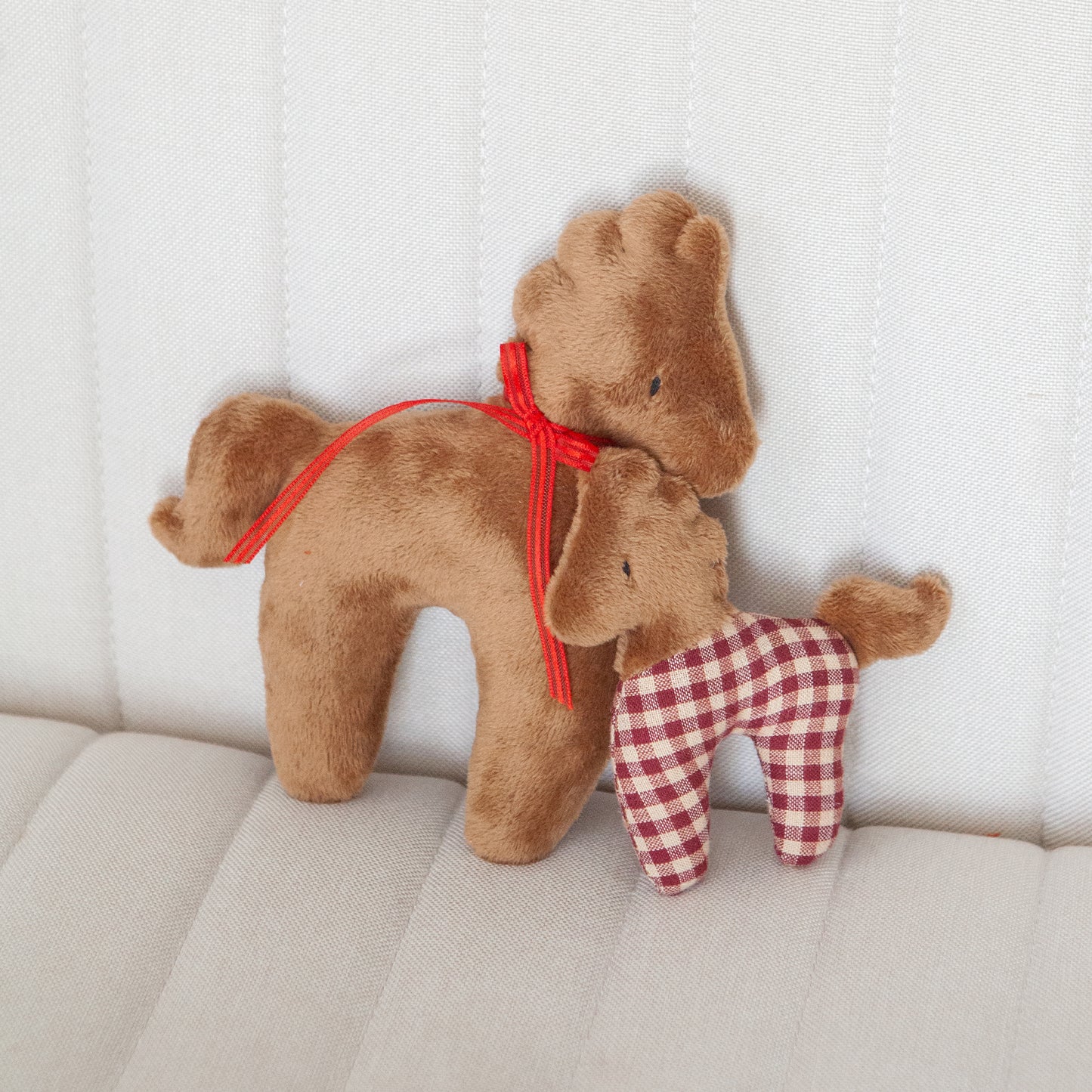 Horse Toy / PDF Pattern and Sewing Tutorial