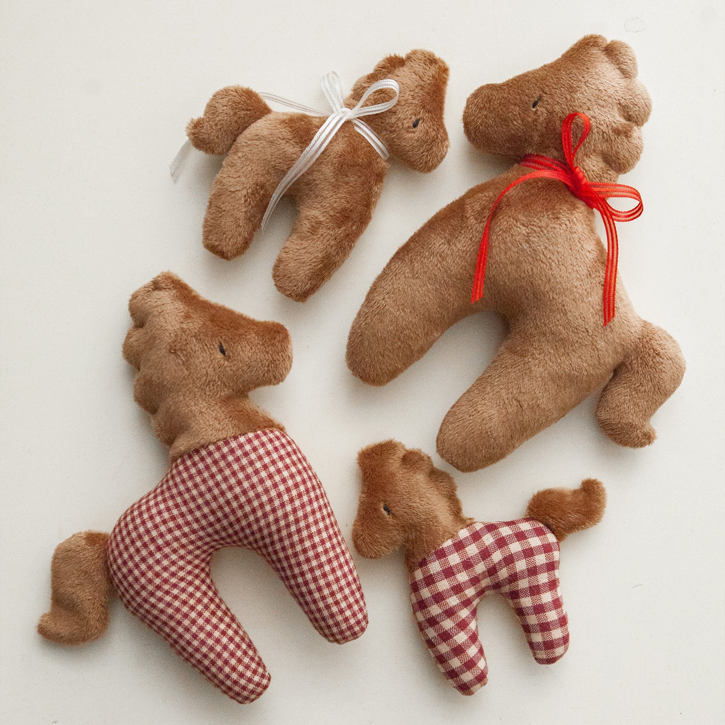 Horse Toy / PDF Pattern and Sewing Tutorial